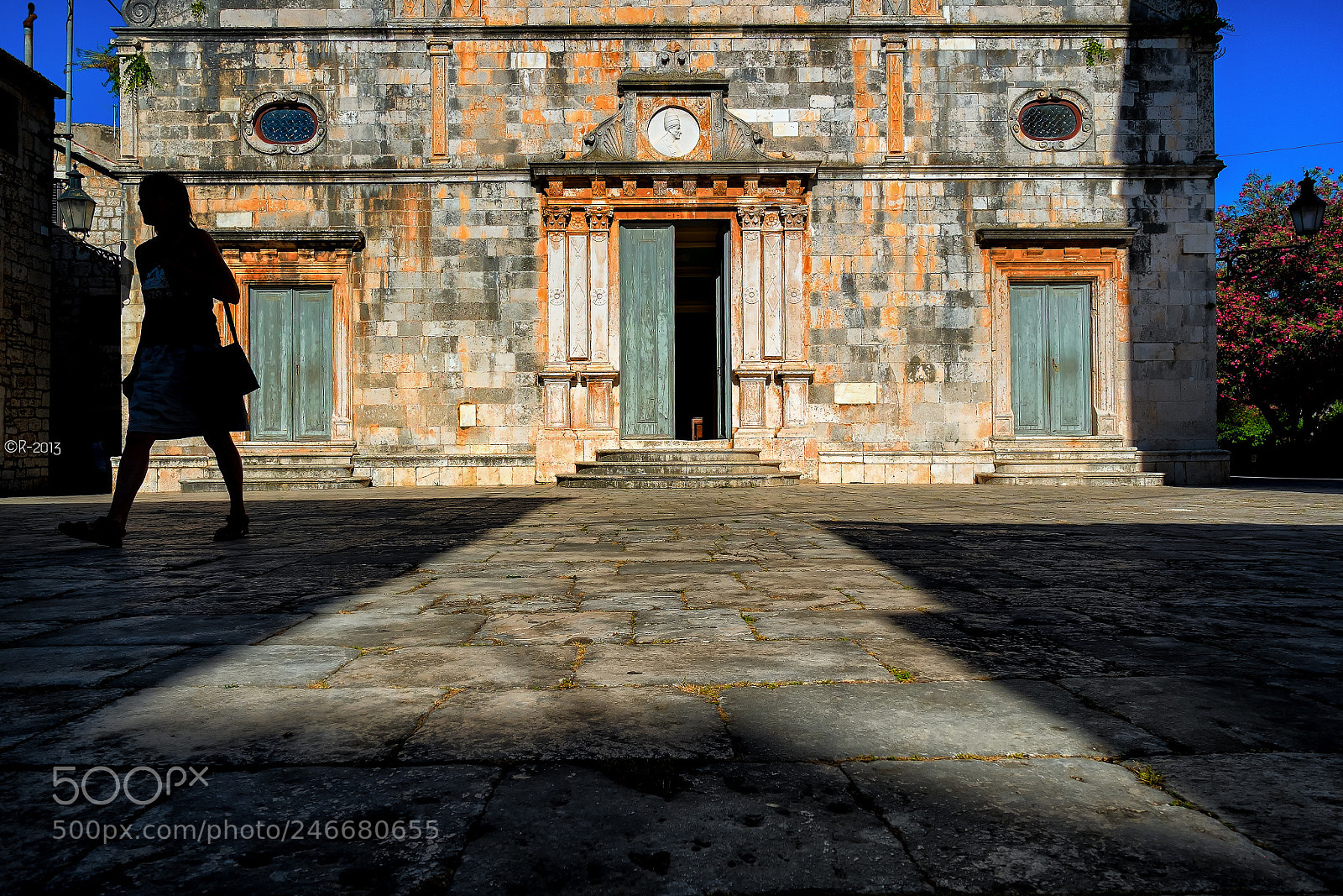 Fujifilm X-Pro1 sample photo. Passing by the church photography