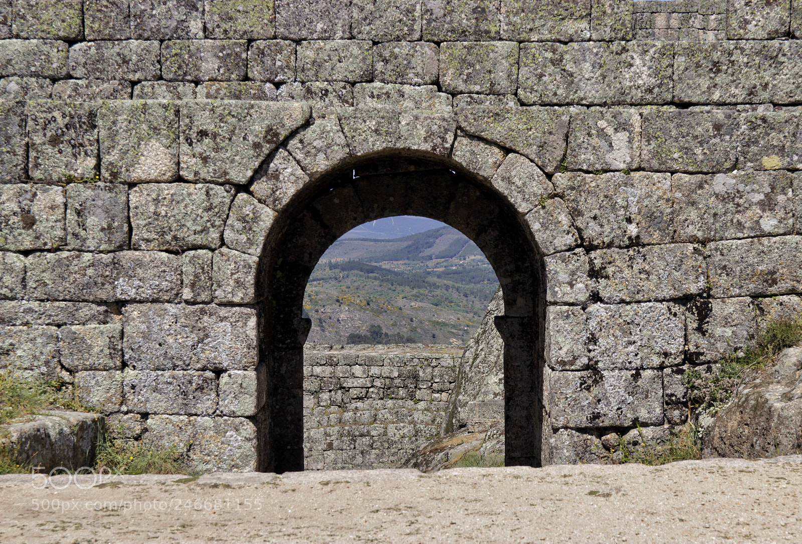 Canon EOS 600D (Rebel EOS T3i / EOS Kiss X5) sample photo. Castillo de monsanto, portugal photography