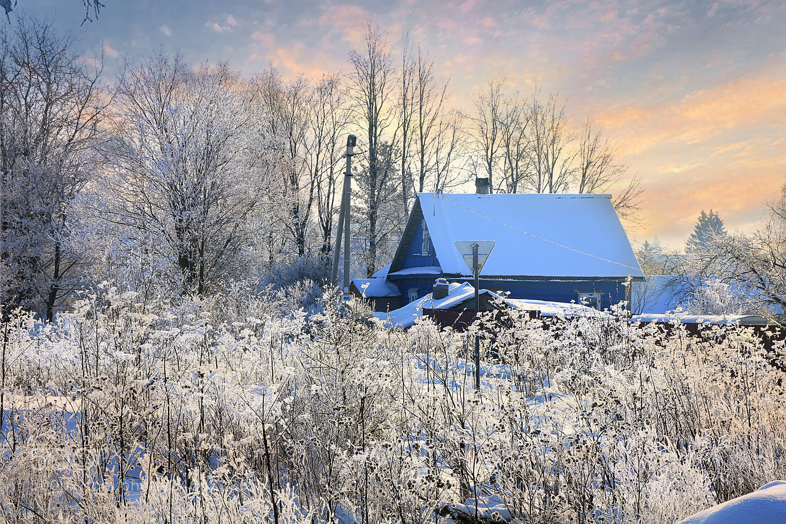 Canon EOS 750D (EOS Rebel T6i / EOS Kiss X8i) sample photo. Russian village photography