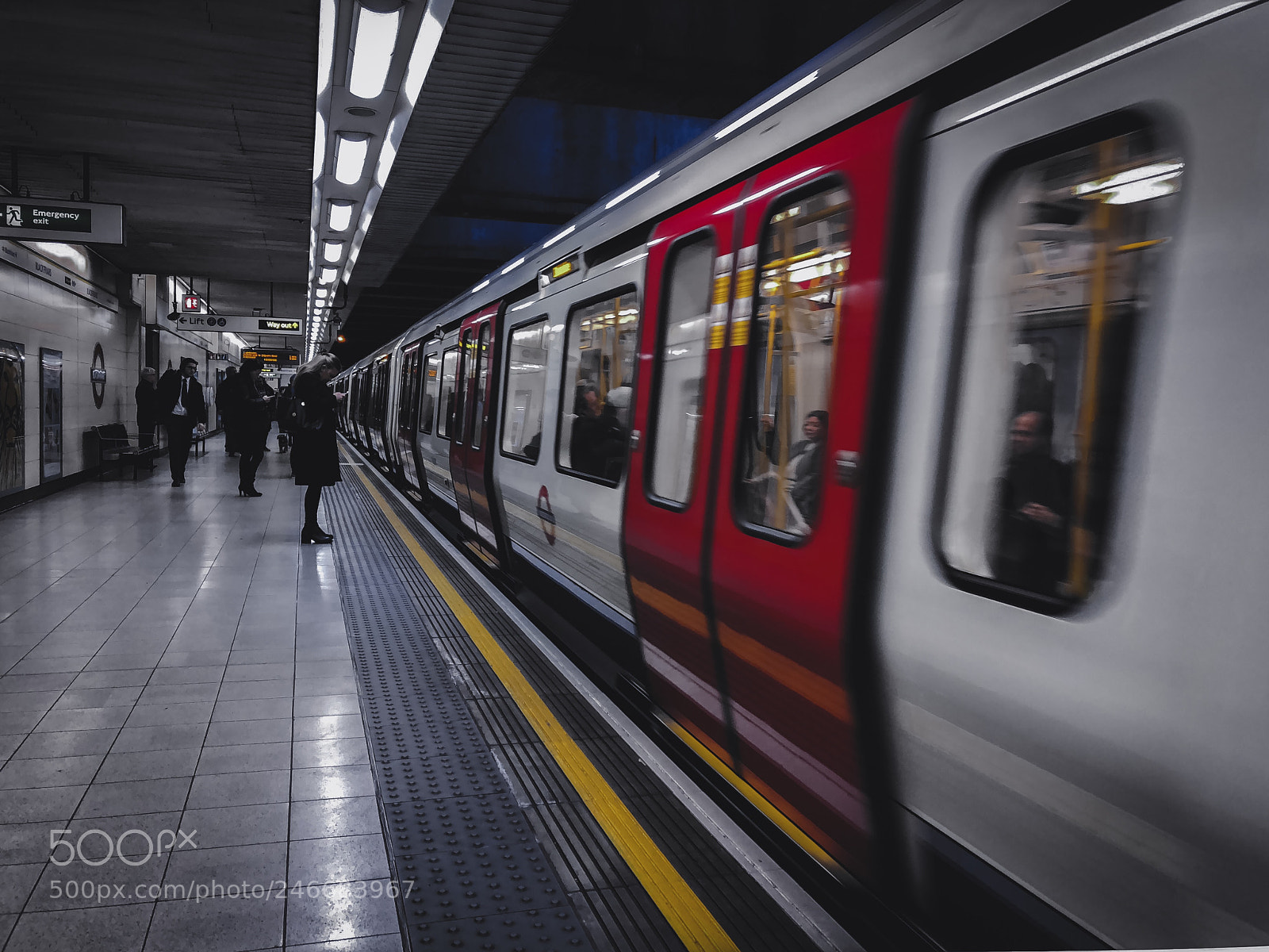 Apple iPhone X sample photo. Train of london photography