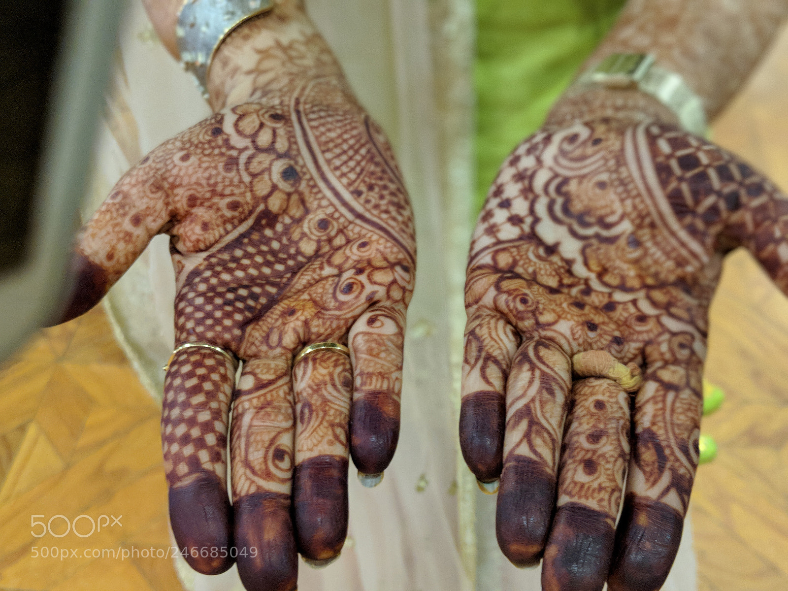 Google Pixel 2 sample photo. Decorative hands photography