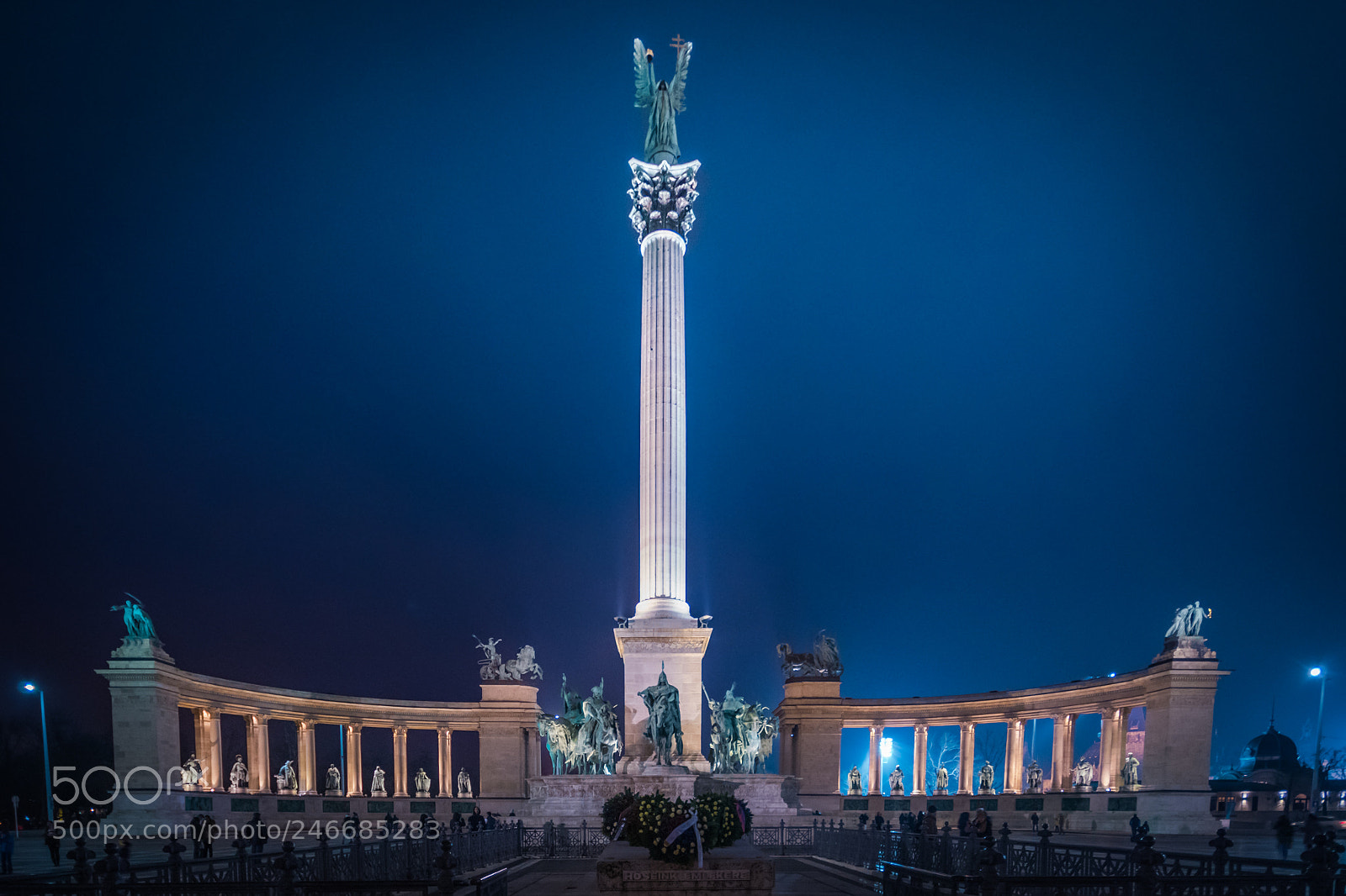 Sony ILCA-77M2 sample photo. Heroes' square - h photography