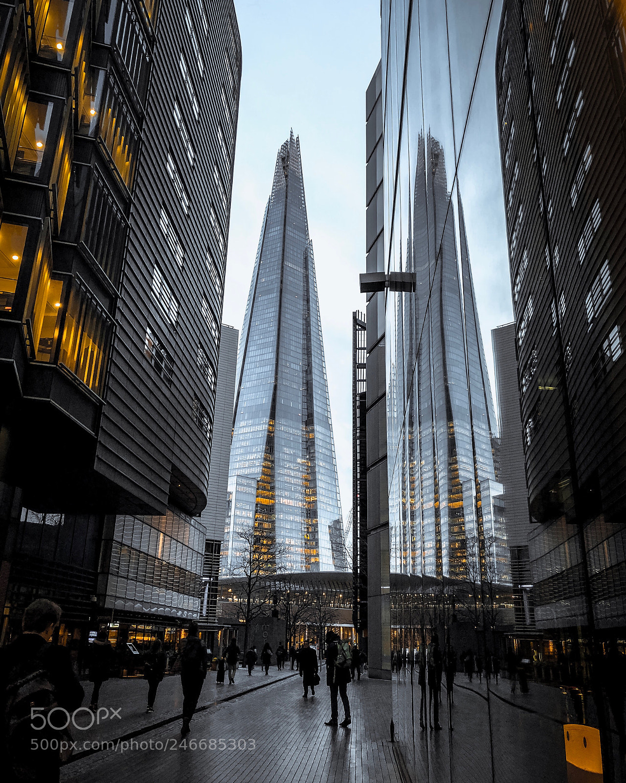 Apple iPhone X sample photo. Mirror in the shard photography