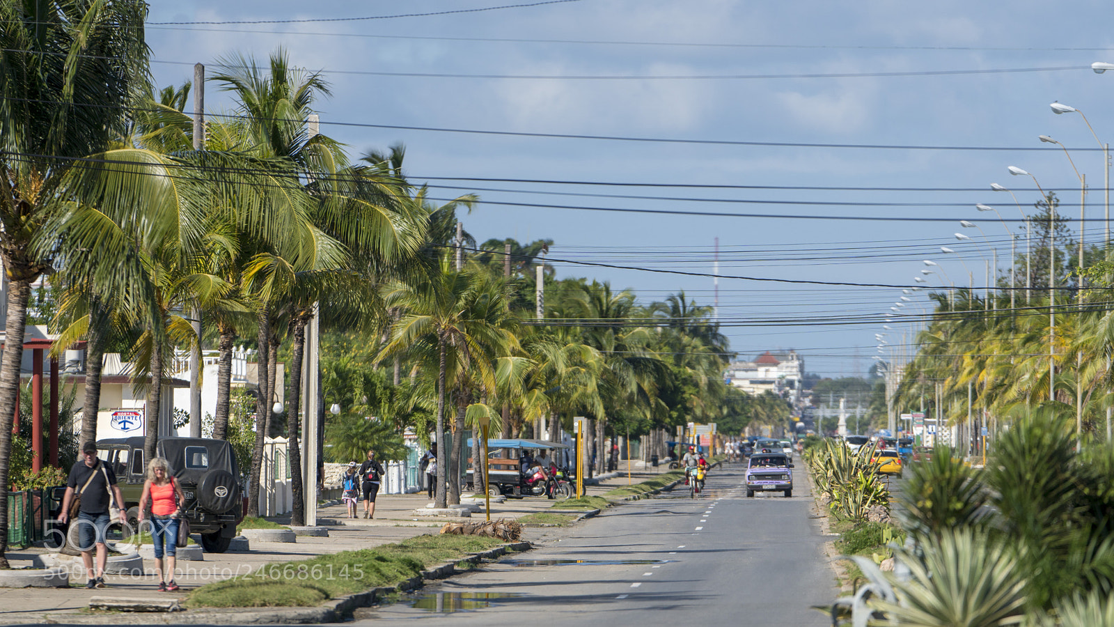 Sony a6500 sample photo. Cienfuegos street photography