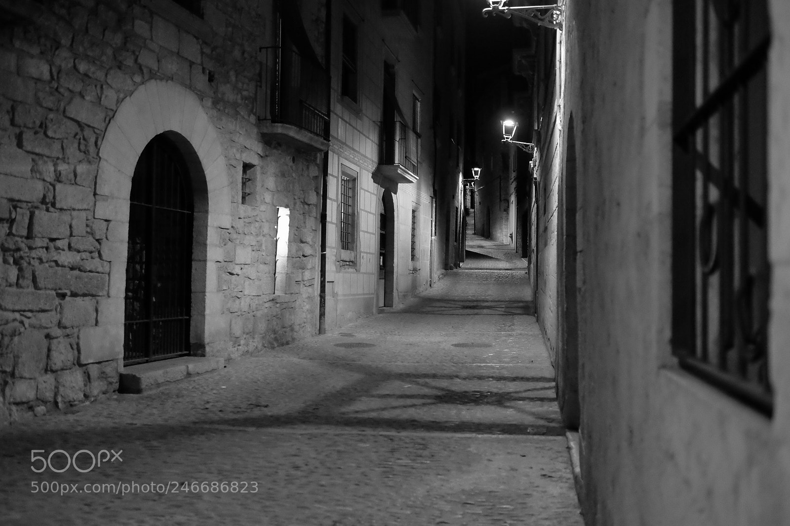 Fujifilm X-E2 sample photo. Gerona by night 2 photography