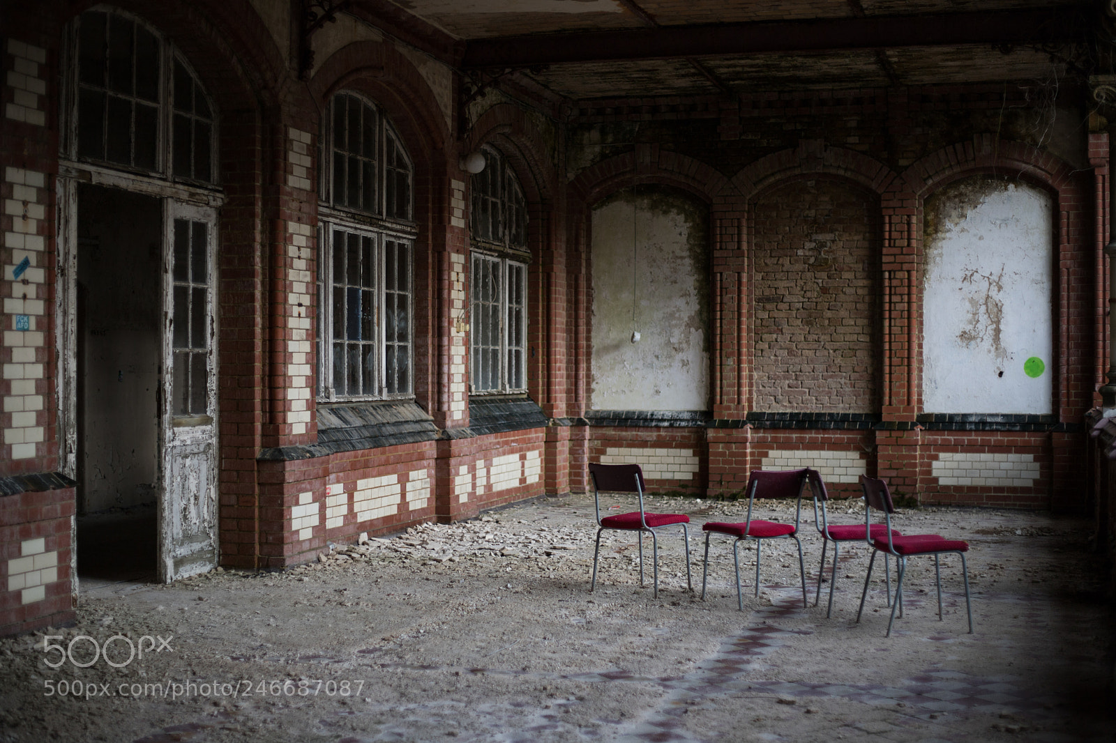 Canon EOS 6D Mark II sample photo. Four chairs photography