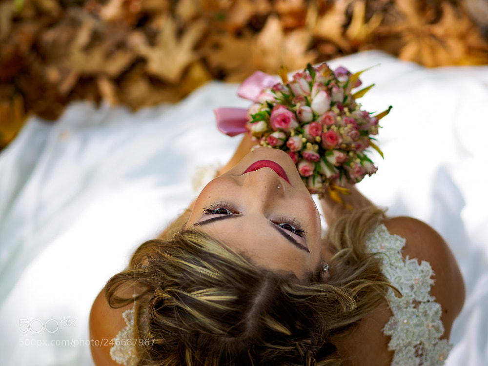 Olympus OM-D E-M1 sample photo. Just married... photography