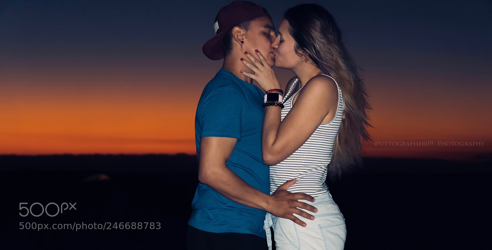 Sony a6500 sample photo. Love only love photography