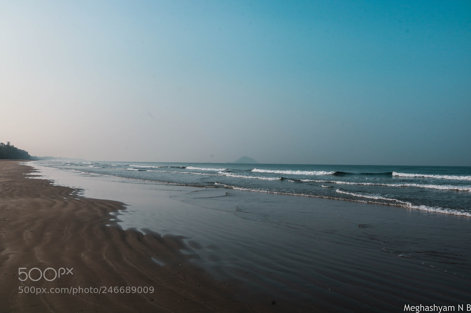 Canon EOS 750D (EOS Rebel T6i / EOS Kiss X8i) sample photo. Murdeshwar beach photography