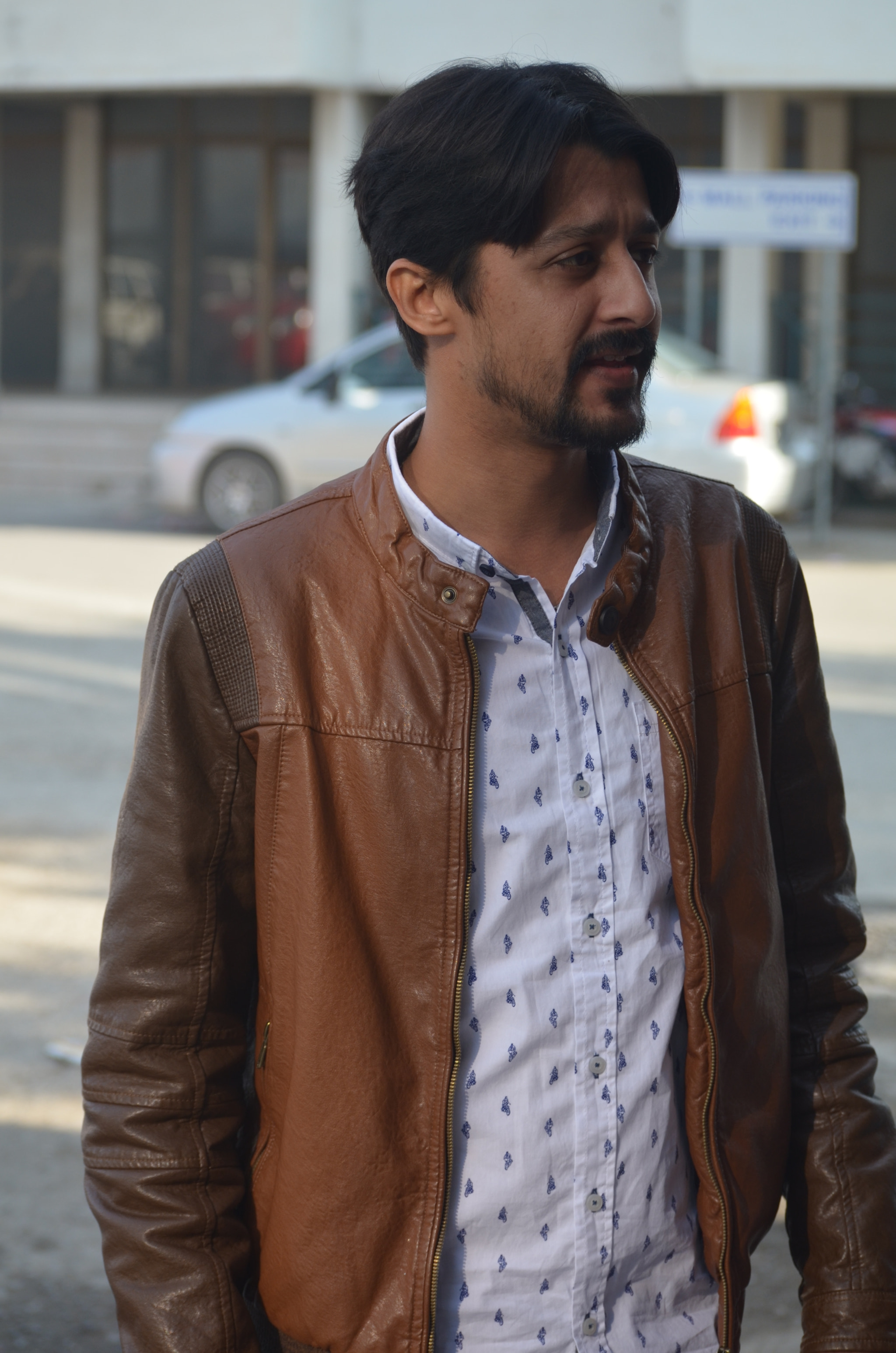Nikon D5100 sample photo. Friendship is like money, easier made than kept. photography