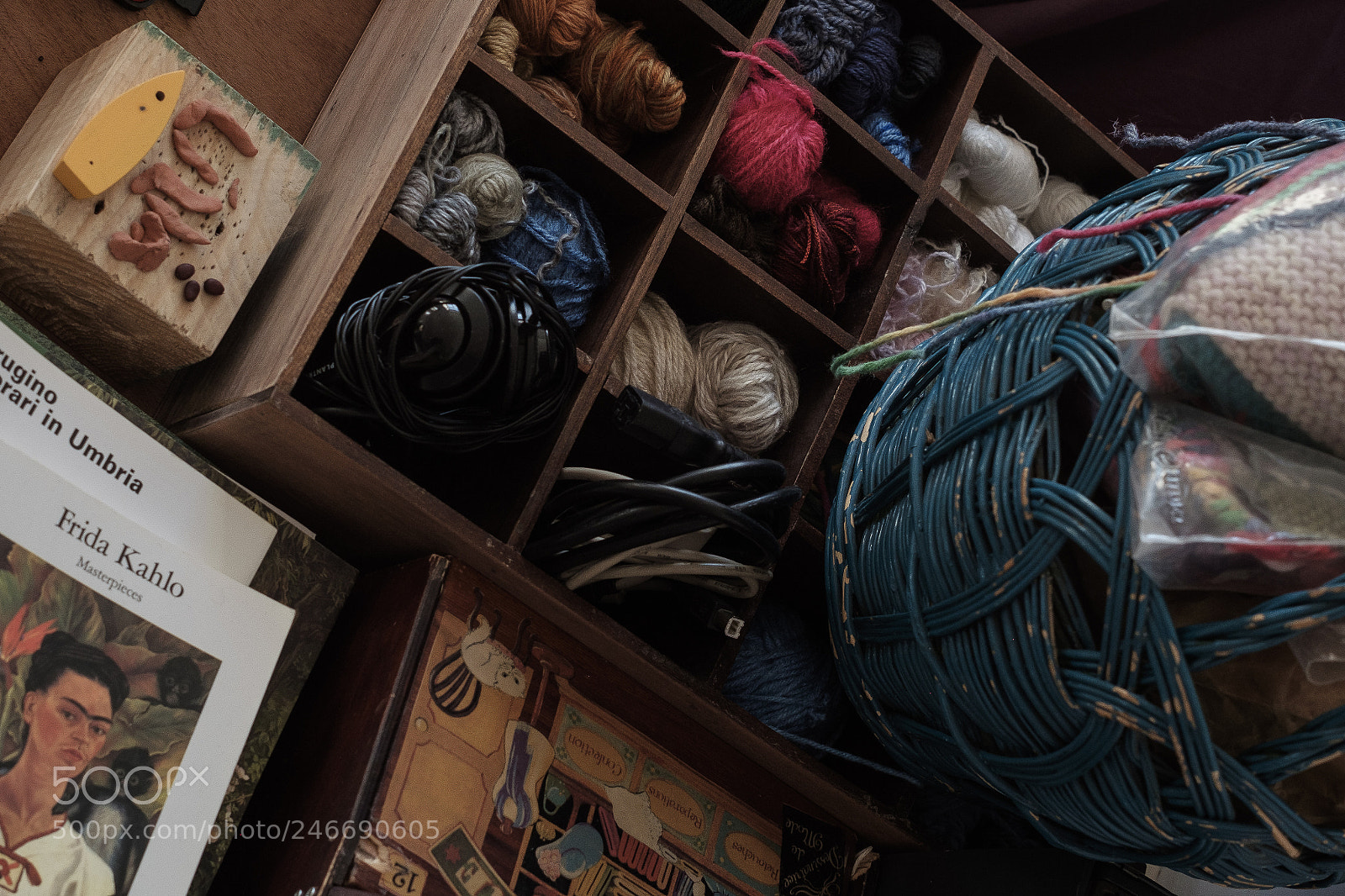 Fujifilm X-T1 sample photo. Tools of the cratswoman photography