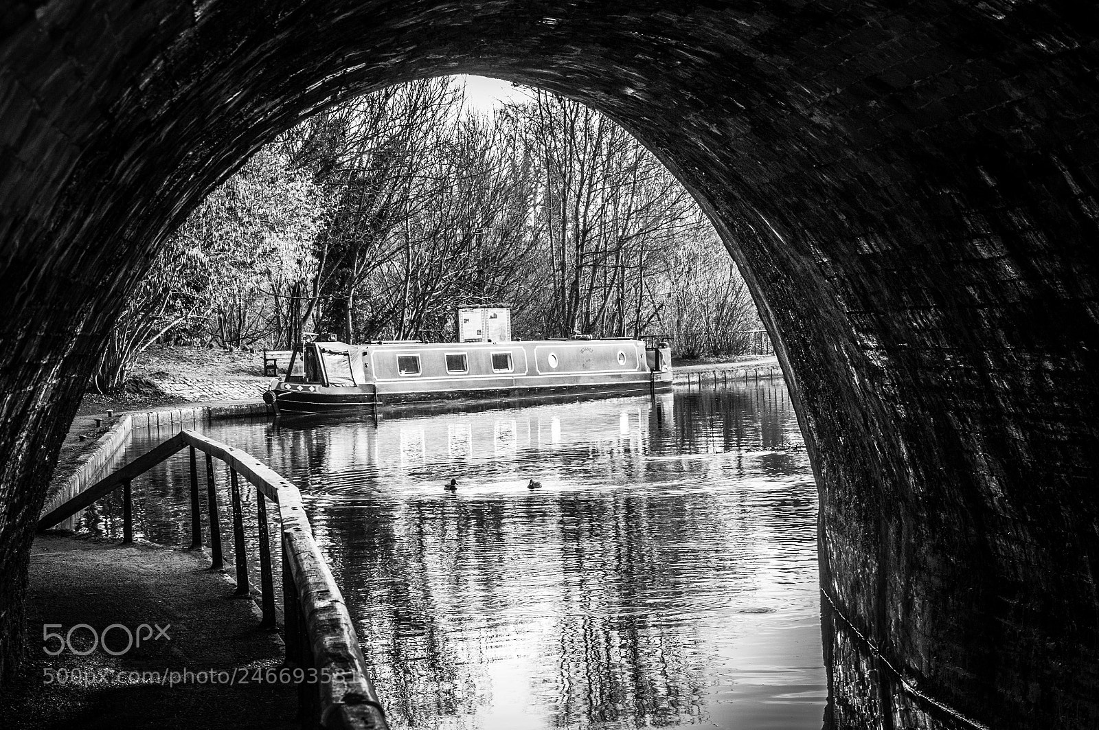 Nikon D300 sample photo. Through the tunnel photography