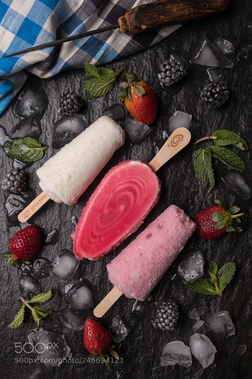 Canon EOS 6D Mark II sample photo. Icecream photography