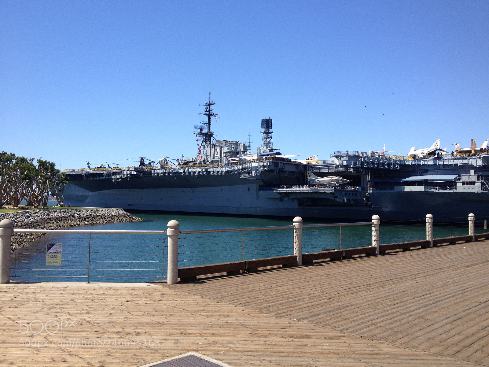 Apple iPhone 4S sample photo. Uss midway, san diego photography