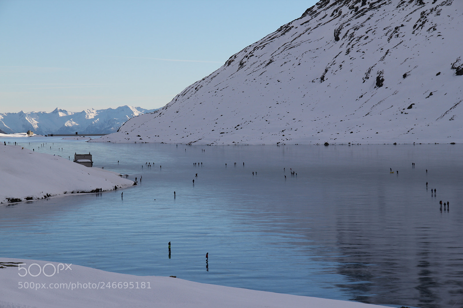 Canon EF-S 18-135mm F3.5-5.6 IS sample photo. Black  ice photography