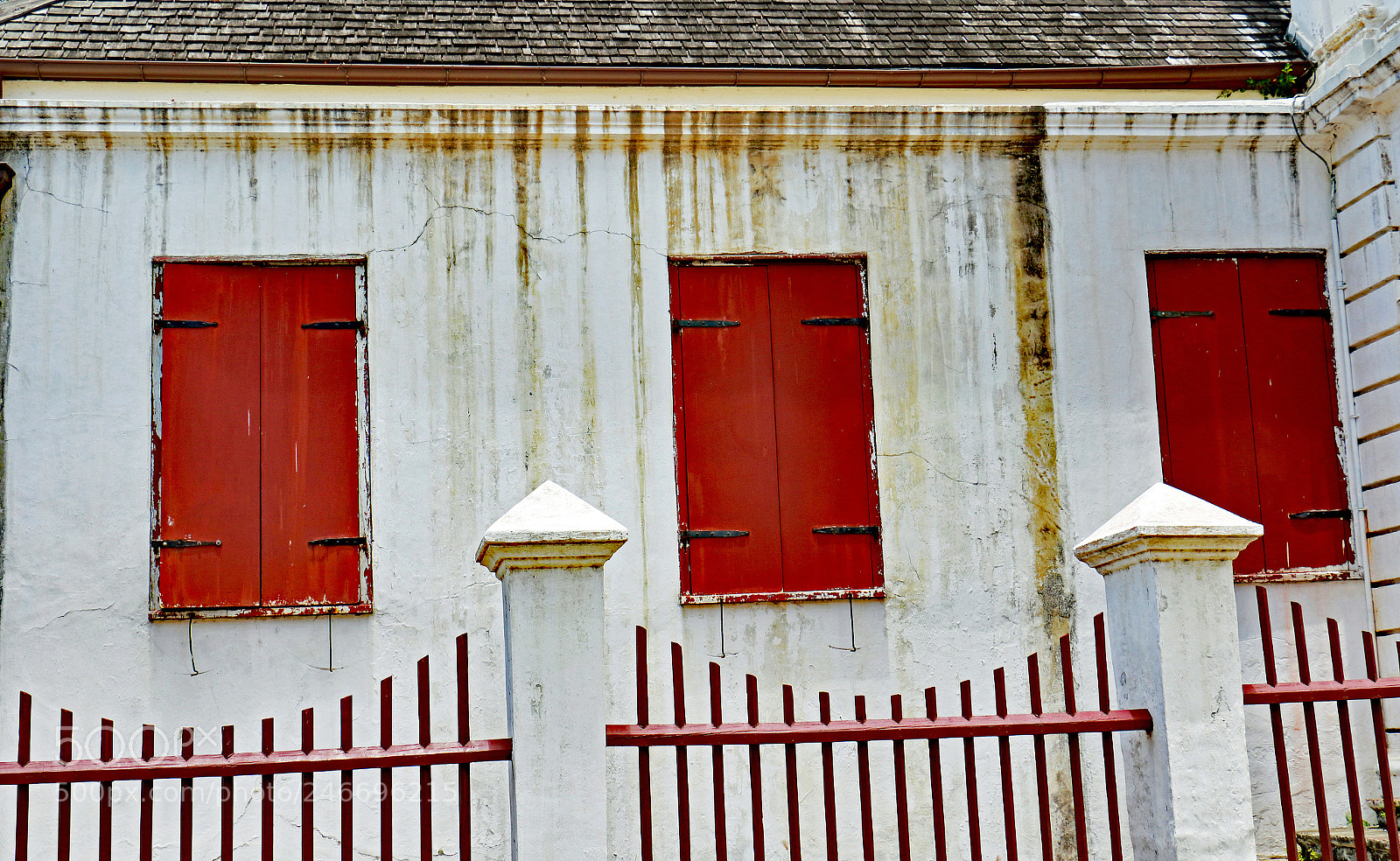 Canon EOS 7D Mark II sample photo. Red and white church photography