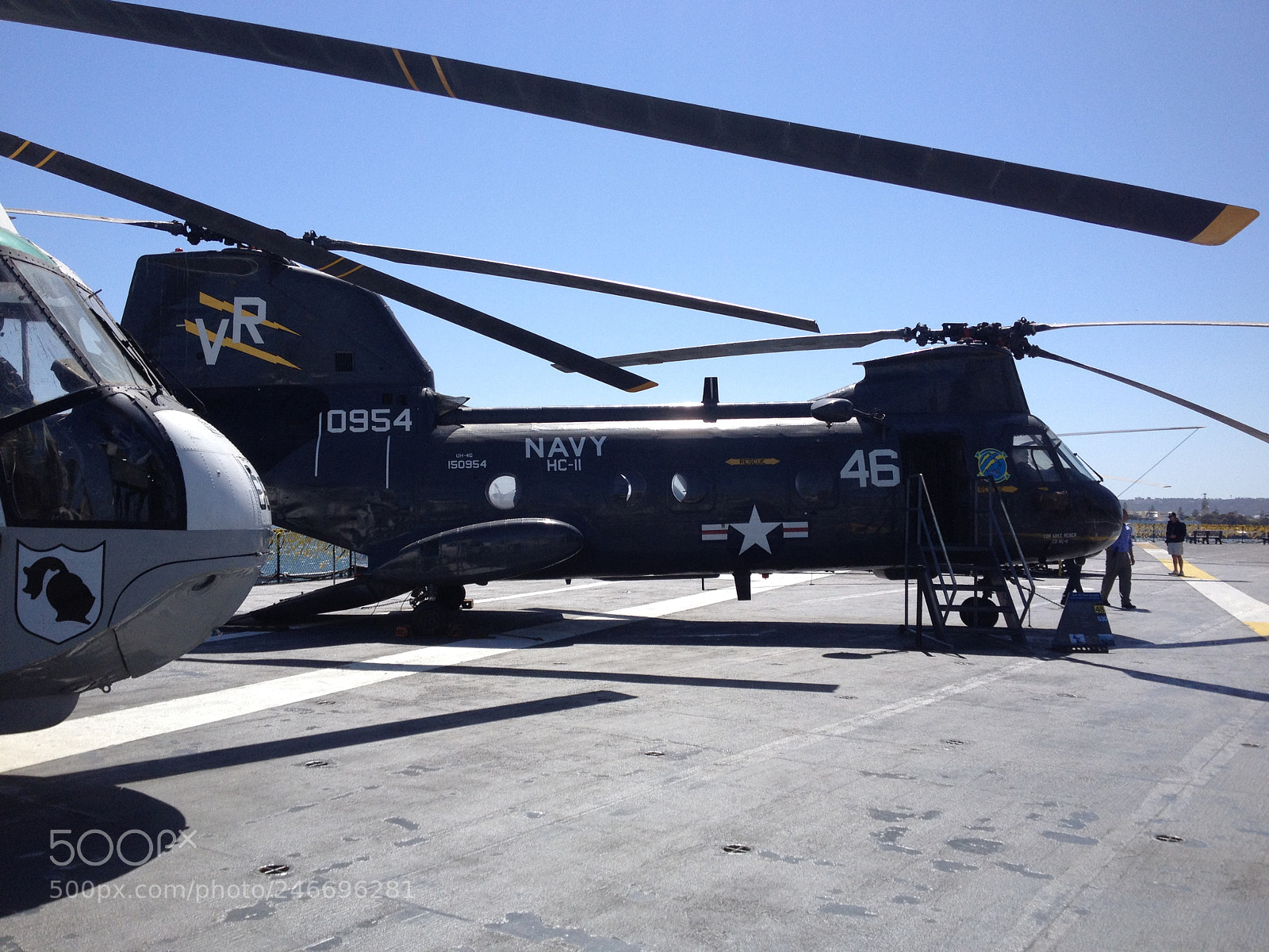 Apple iPhone 4S sample photo. Uss midway, san diego photography