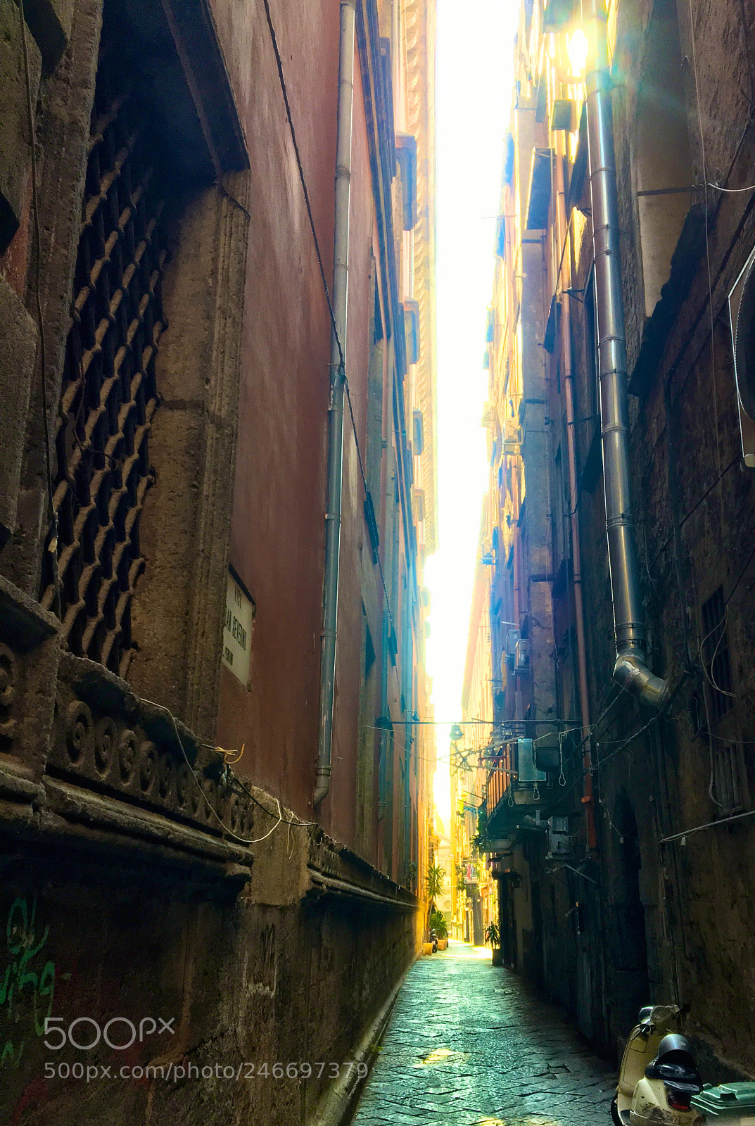 Apple iPhone 6s sample photo. Centro storico photography