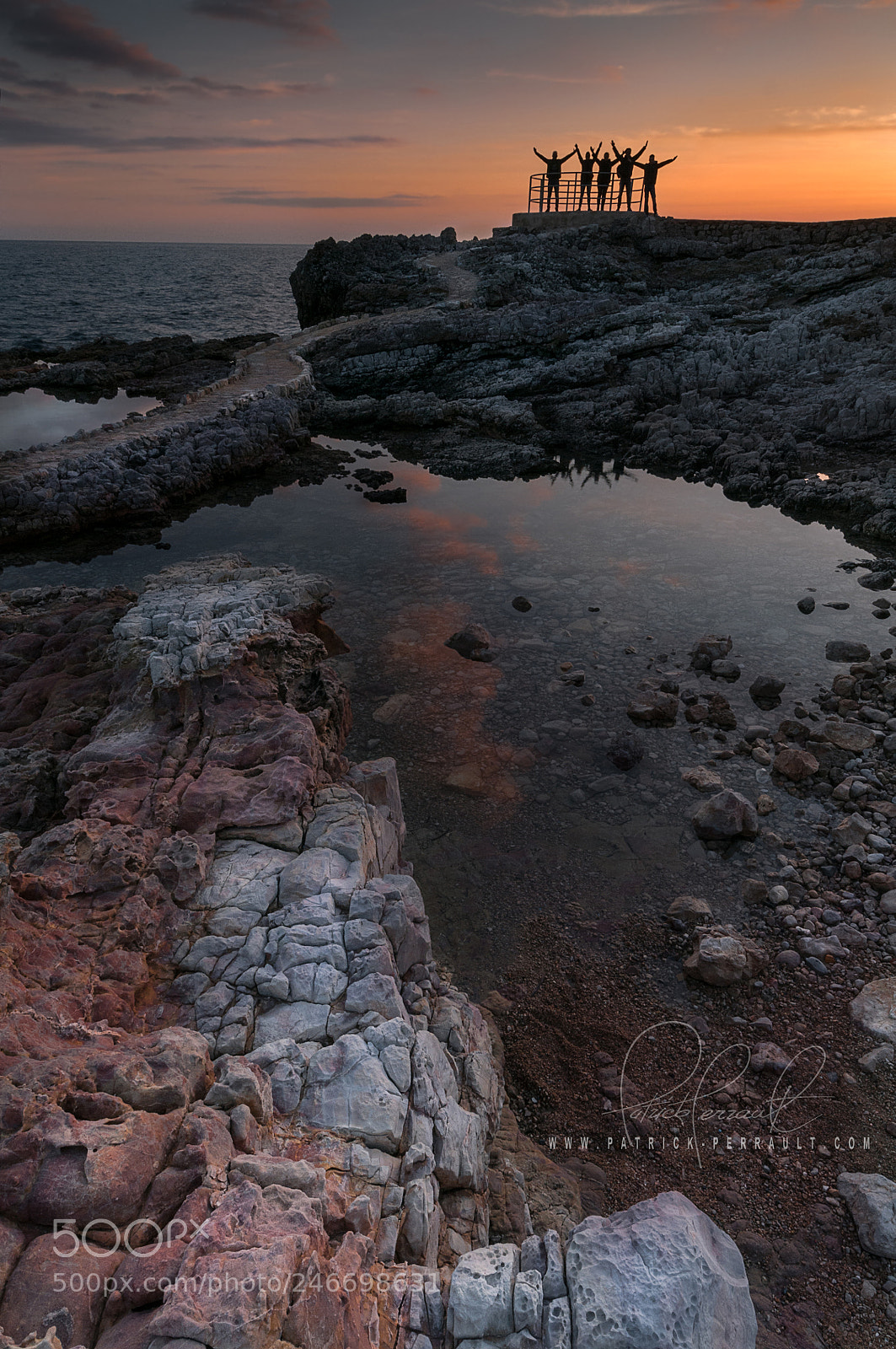 Nikon D300S sample photo. Say hello photography