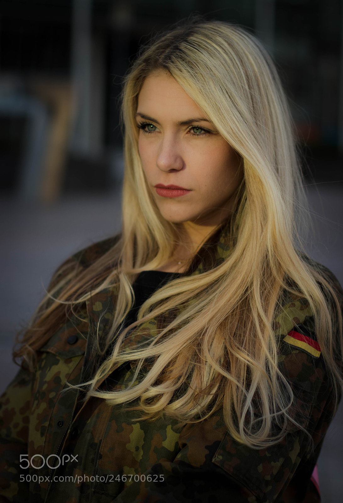 Canon EOS 77D (EOS 9000D / EOS 770D) sample photo. Julia photography