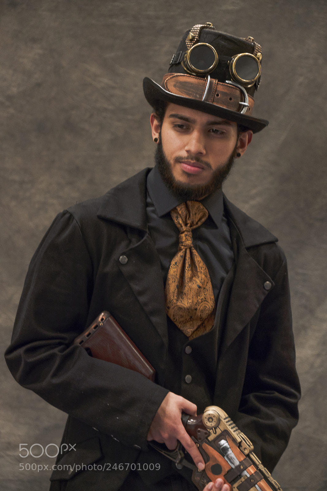 Sony a7R III sample photo. Steampunk cosplay photography