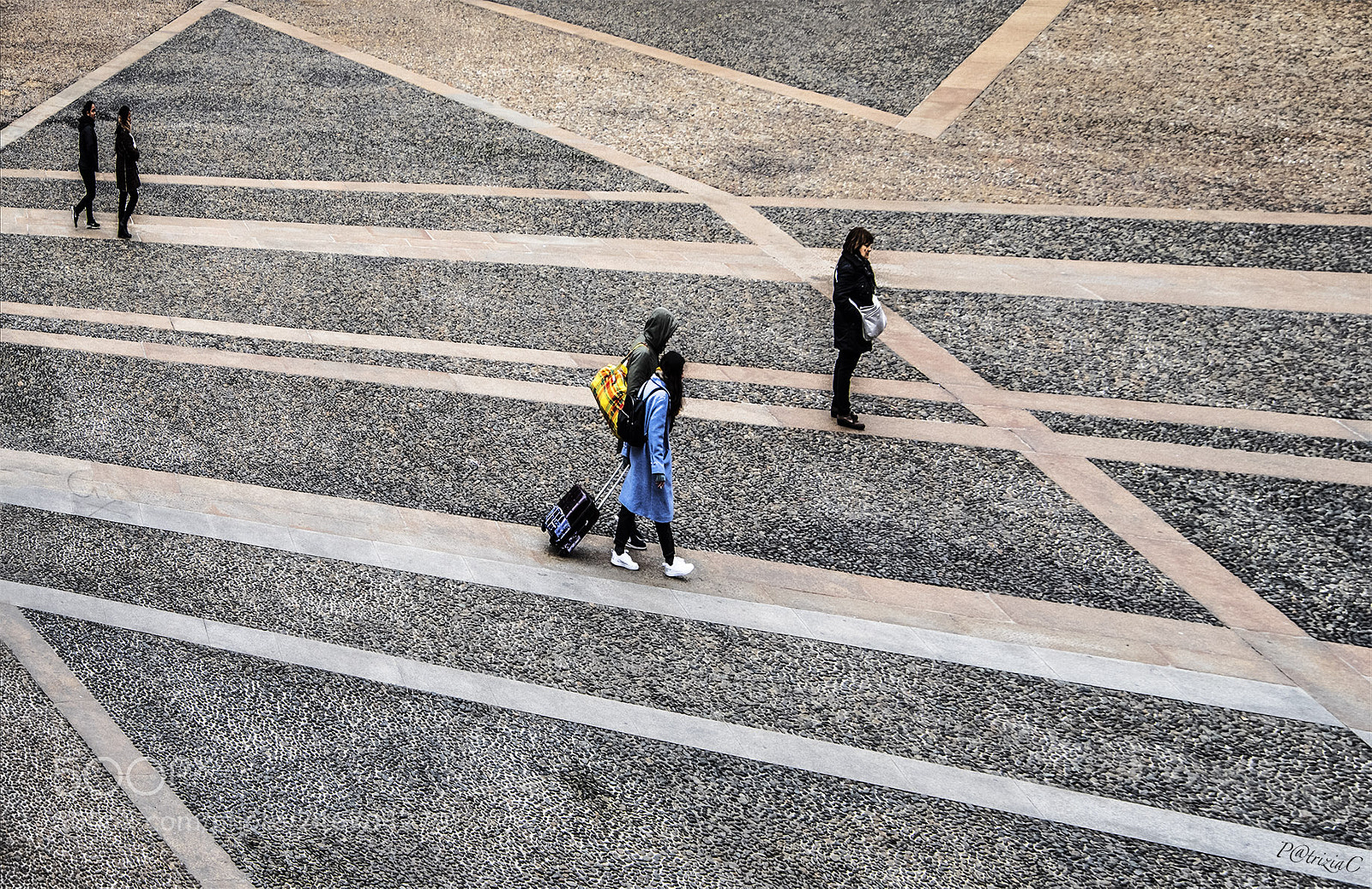 Fujifilm X-T2 sample photo. #walkonthelines# photography