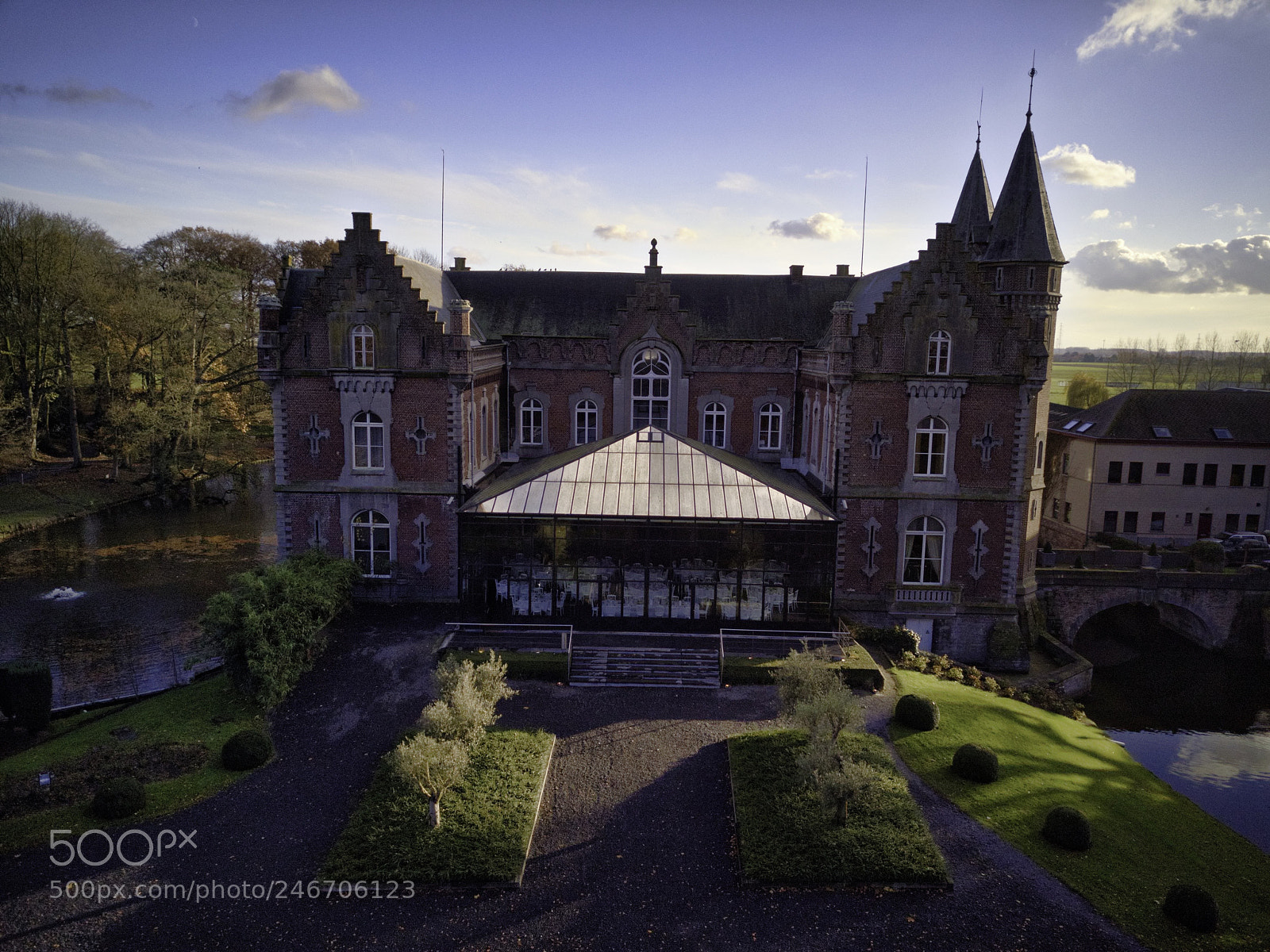 DJI FC220 sample photo. Chateau de bourgogne photography