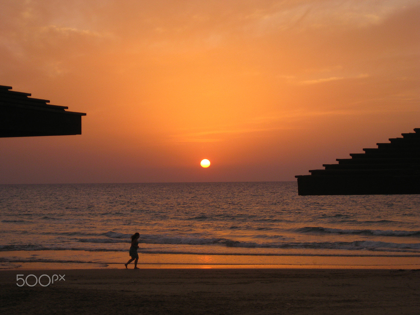 Canon PowerShot SD1100 IS (Digital IXUS 80 IS / IXY Digital 20 IS) sample photo. Beach haifa photography