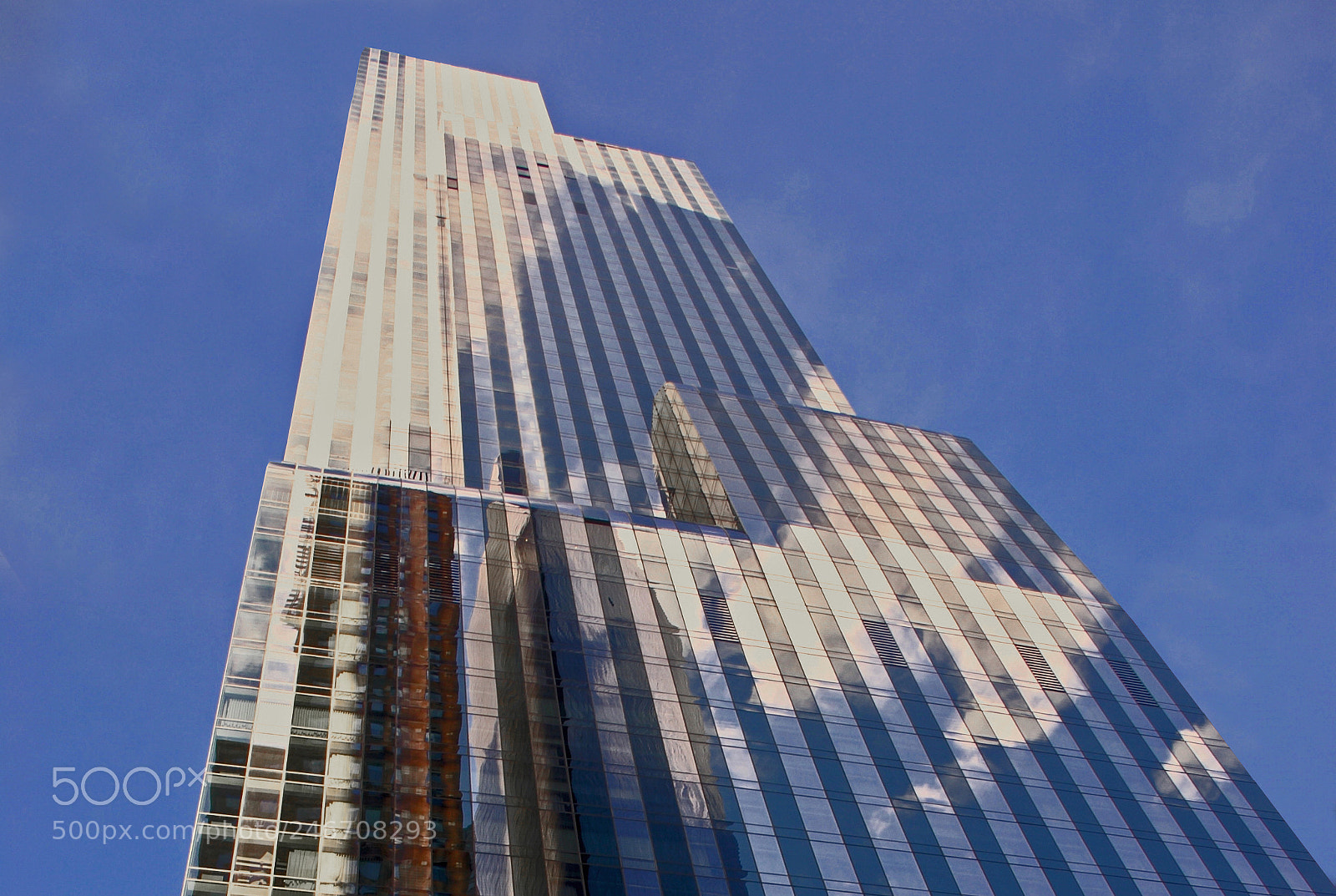 Sony Alpha DSLR-A100 sample photo. Skyscraper photography