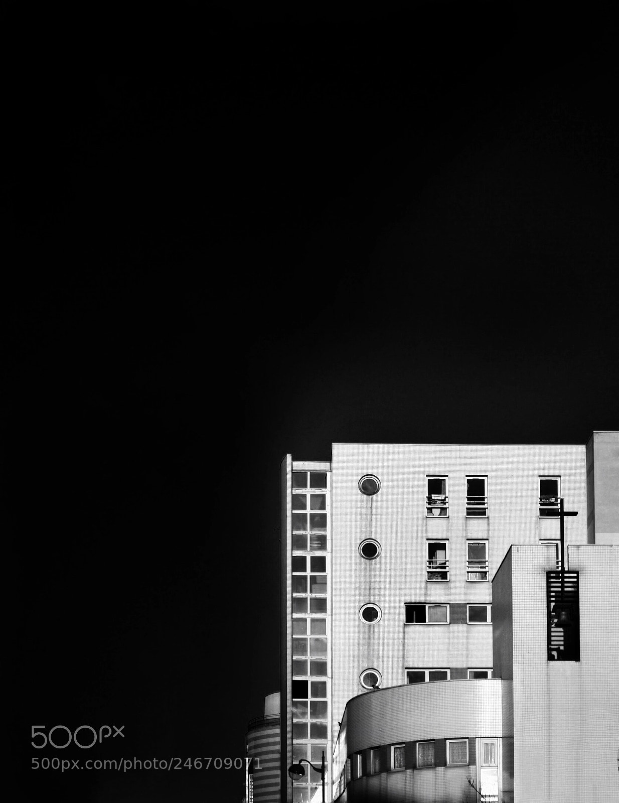 Olympus OM-D E-M10 II sample photo. Concrete spirit  photography