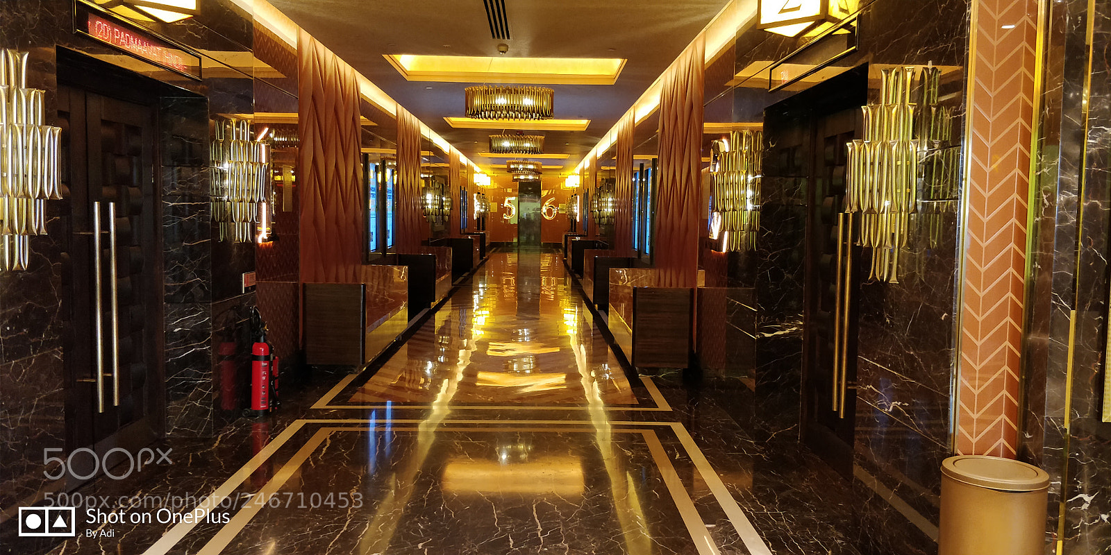 OnePlus 5T sample photo. Plush lobby photography
