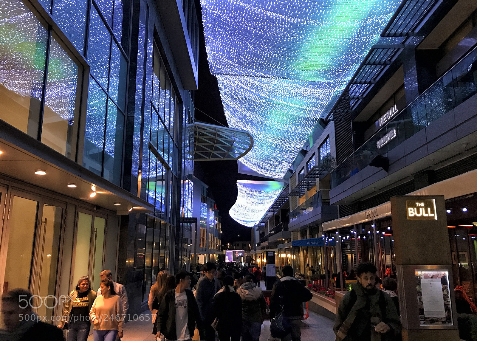 Apple iPhone 7 sample photo. Artificial aurora borealis photography