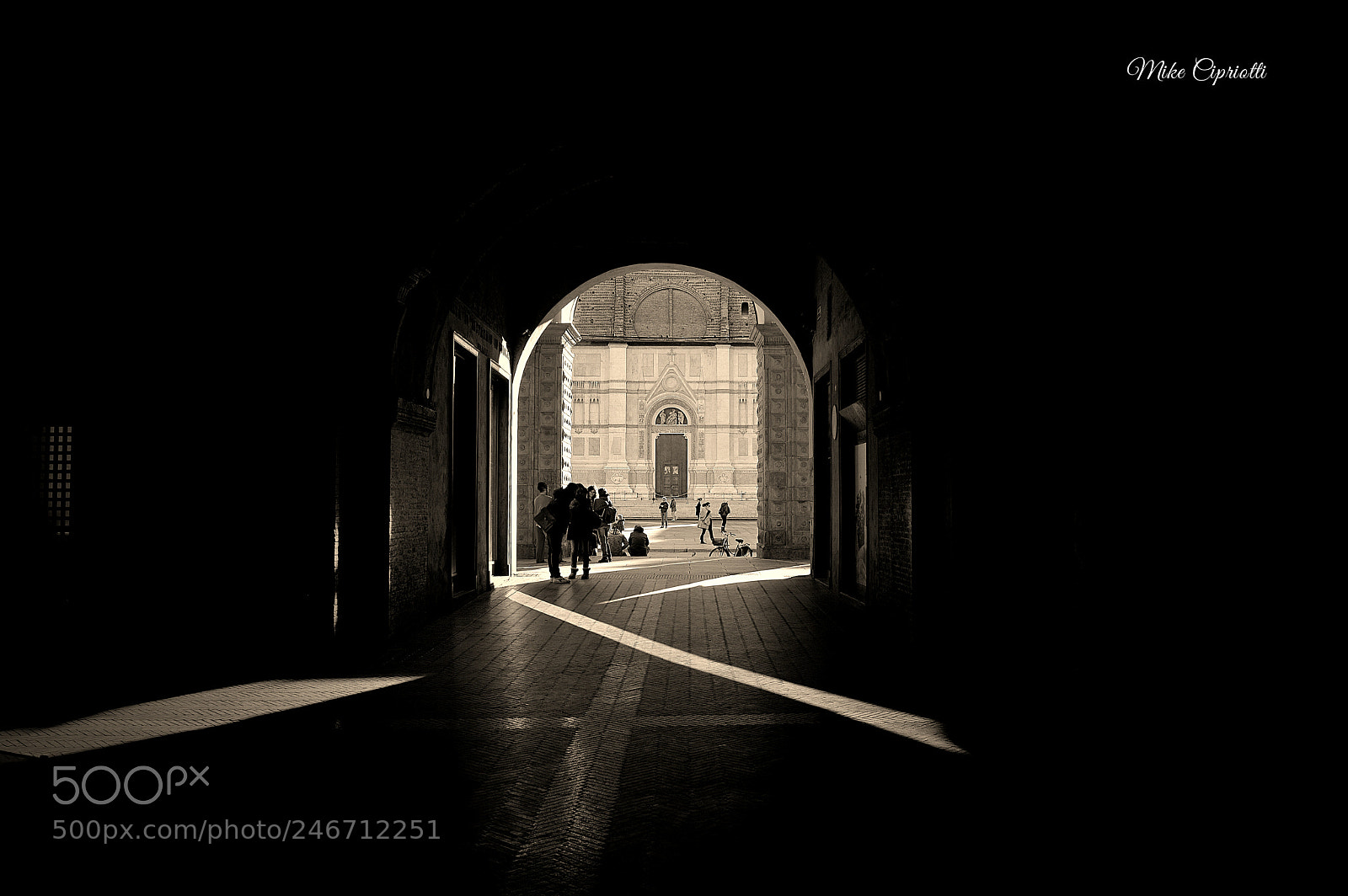 Nikon D3200 sample photo. In bianco e nero photography