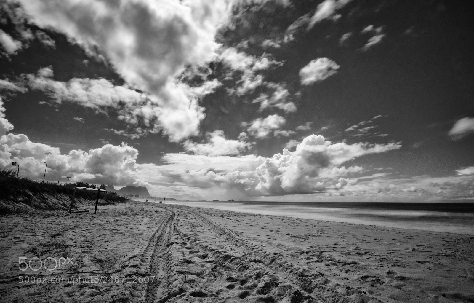 Canon EOS M3 sample photo. Textures and contrasts photography