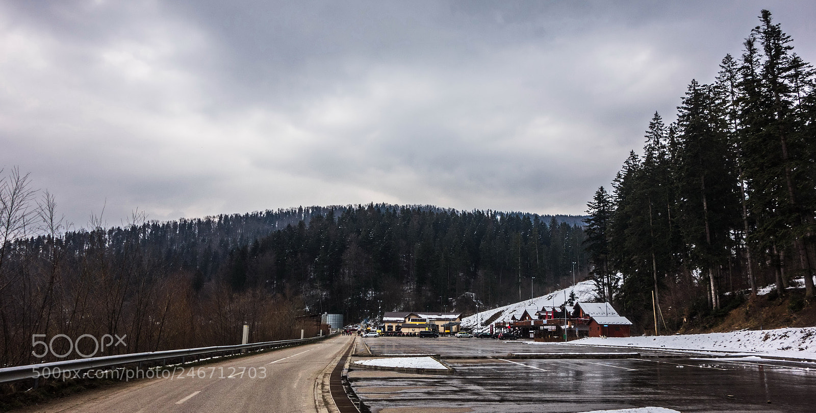Sony Cyber-shot DSC-RX100 sample photo. Next to the track photography