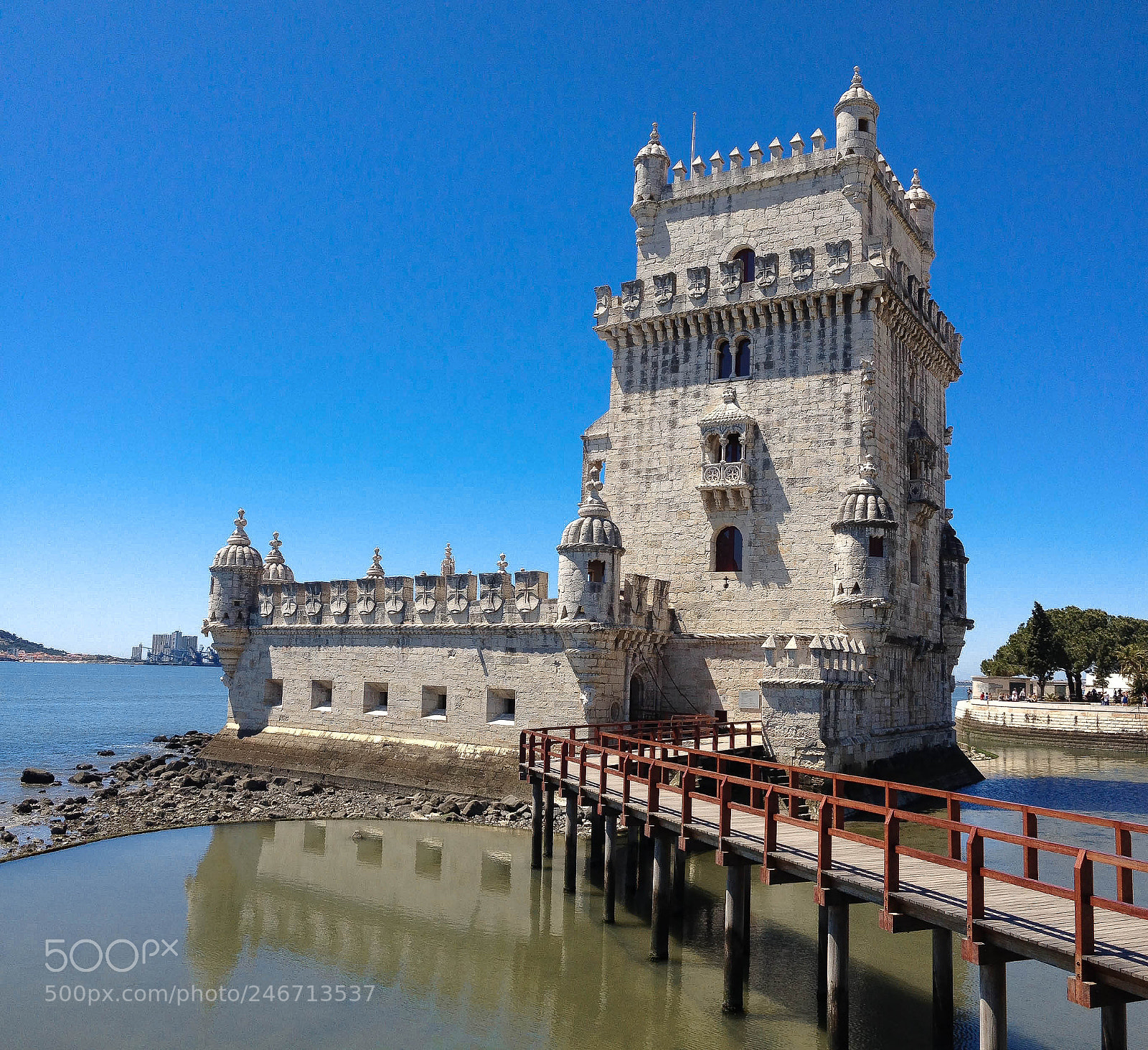Apple iPhone 4S sample photo. Torre de belem photography