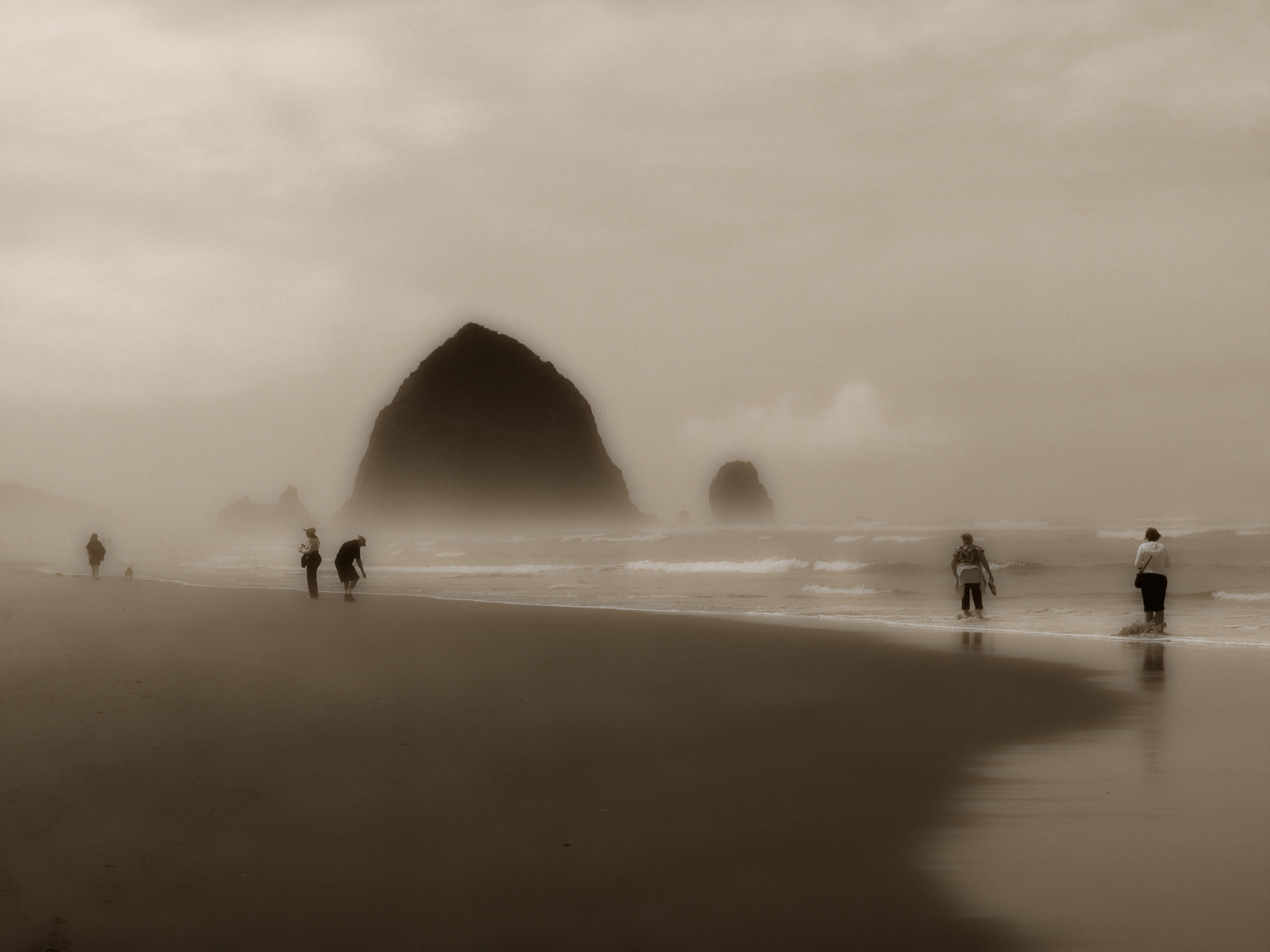 Canon PowerShot SX160 IS sample photo. Haystack rock, cannon beach, oregon photography