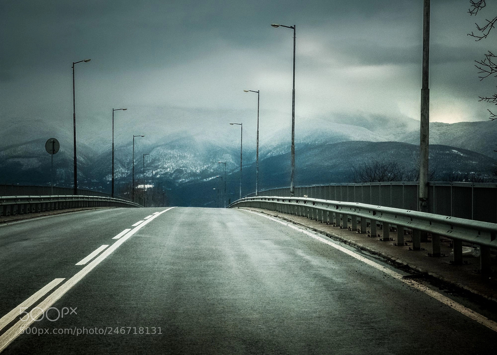 Fujifilm X30 sample photo. The road to abyss photography