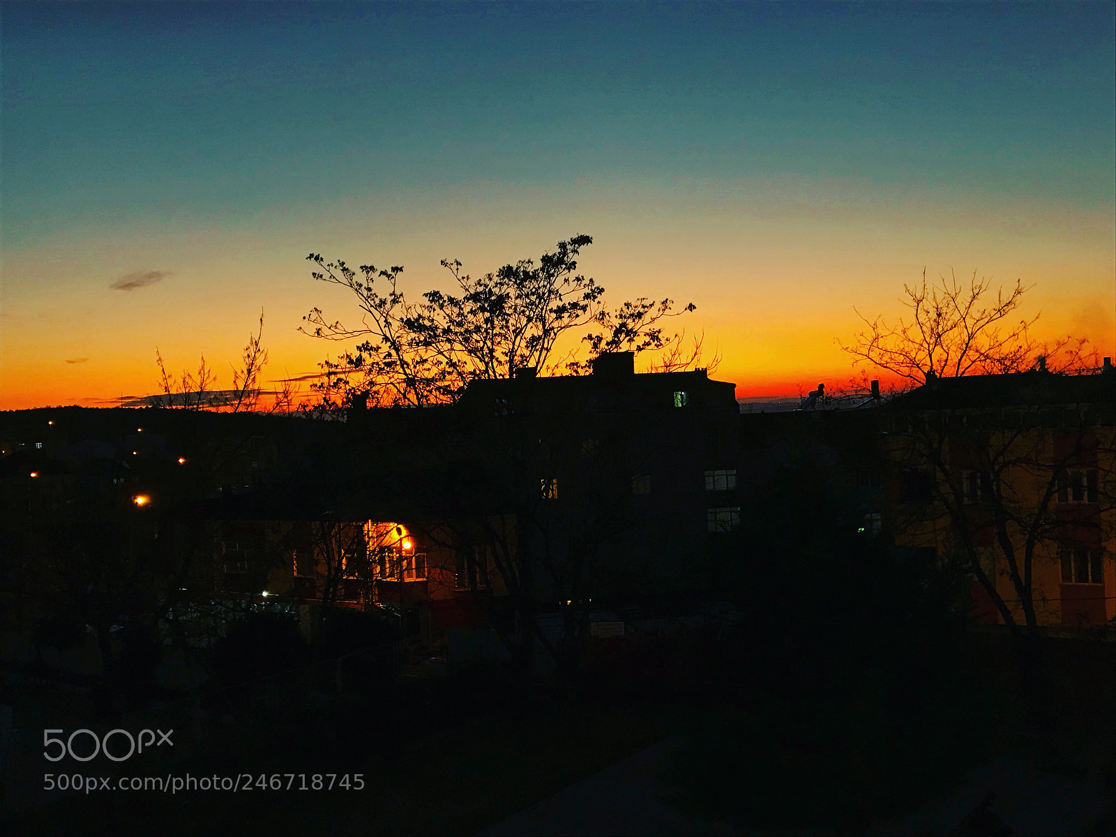 Apple iPhone 7 sample photo. Sunset in city photography