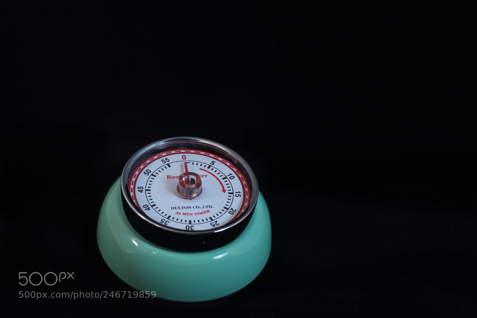 Canon EOS 700D (EOS Rebel T5i / EOS Kiss X7i) sample photo. Vintage timer photography