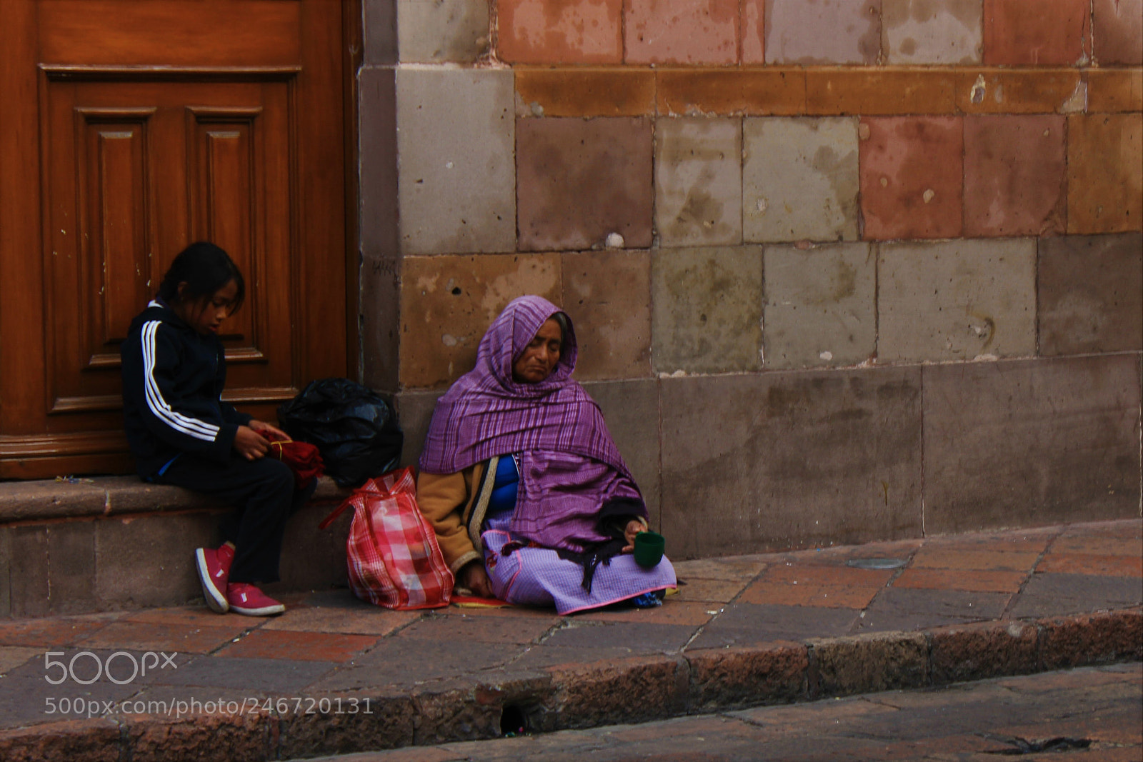 Canon EOS 600D (Rebel EOS T3i / EOS Kiss X5) sample photo. Indigenous and indigent photography