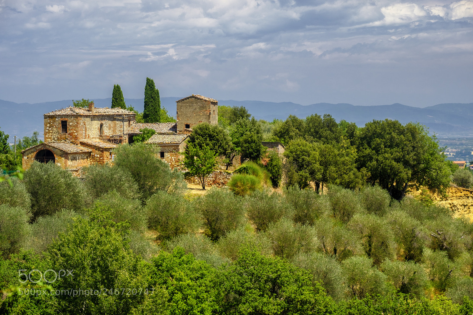 Fujifilm X-T20 sample photo. Summer landscape near montepulciano photography