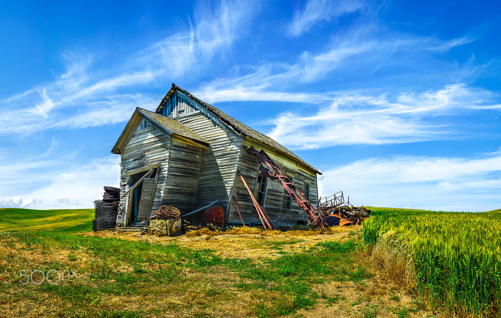 Hasselblad H4D sample photo. The barn photography