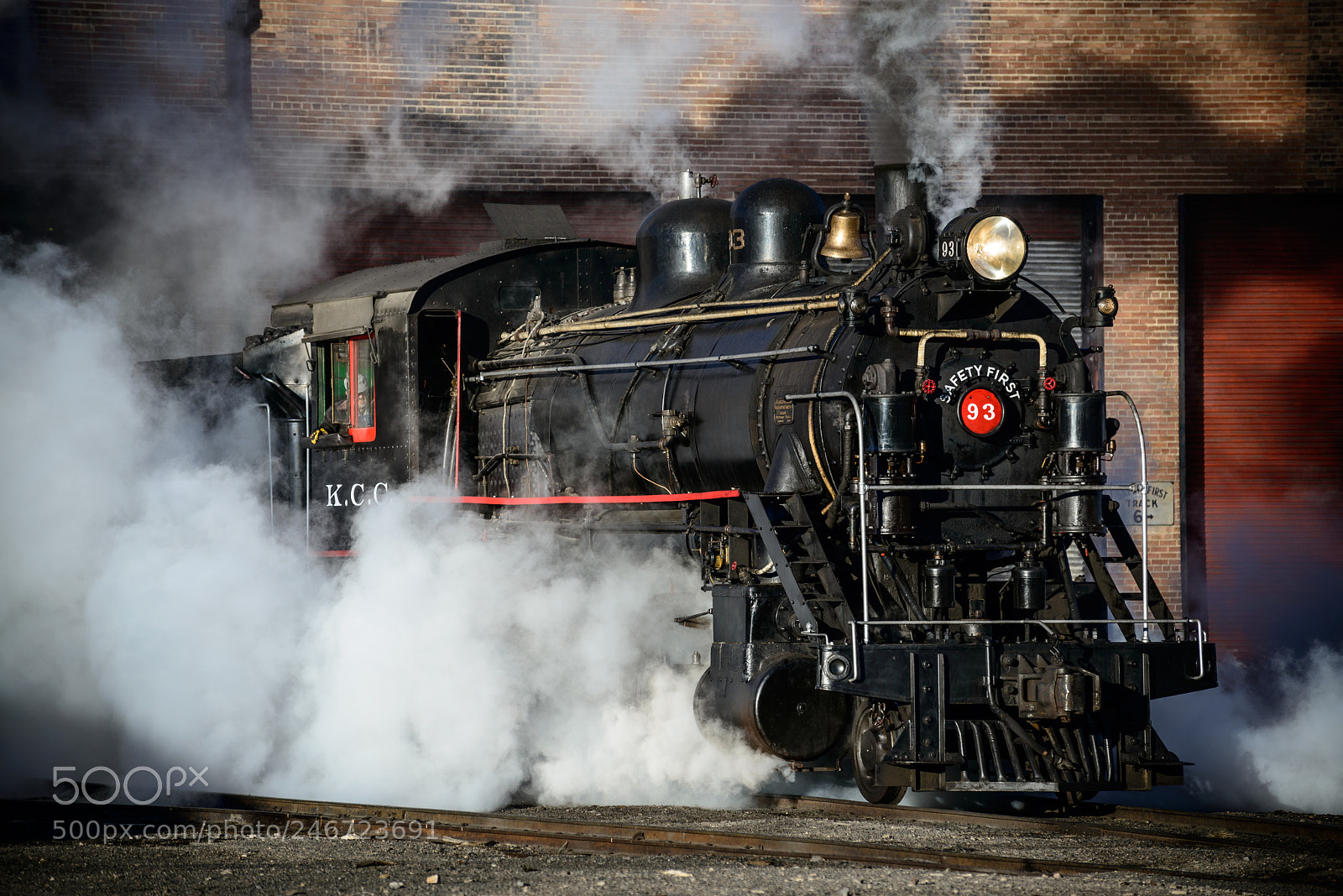 Nikon D800 sample photo. 93 leaving the engine house photography
