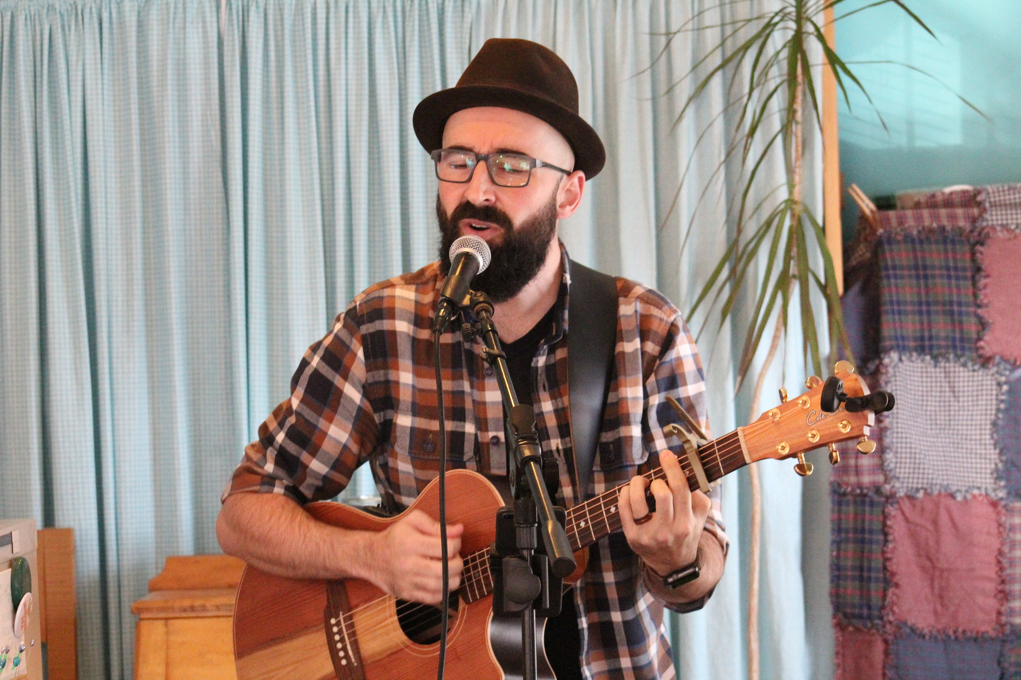 Canon EF 75-300mm f/4-5.6 USM sample photo. Stouffville music festival photography