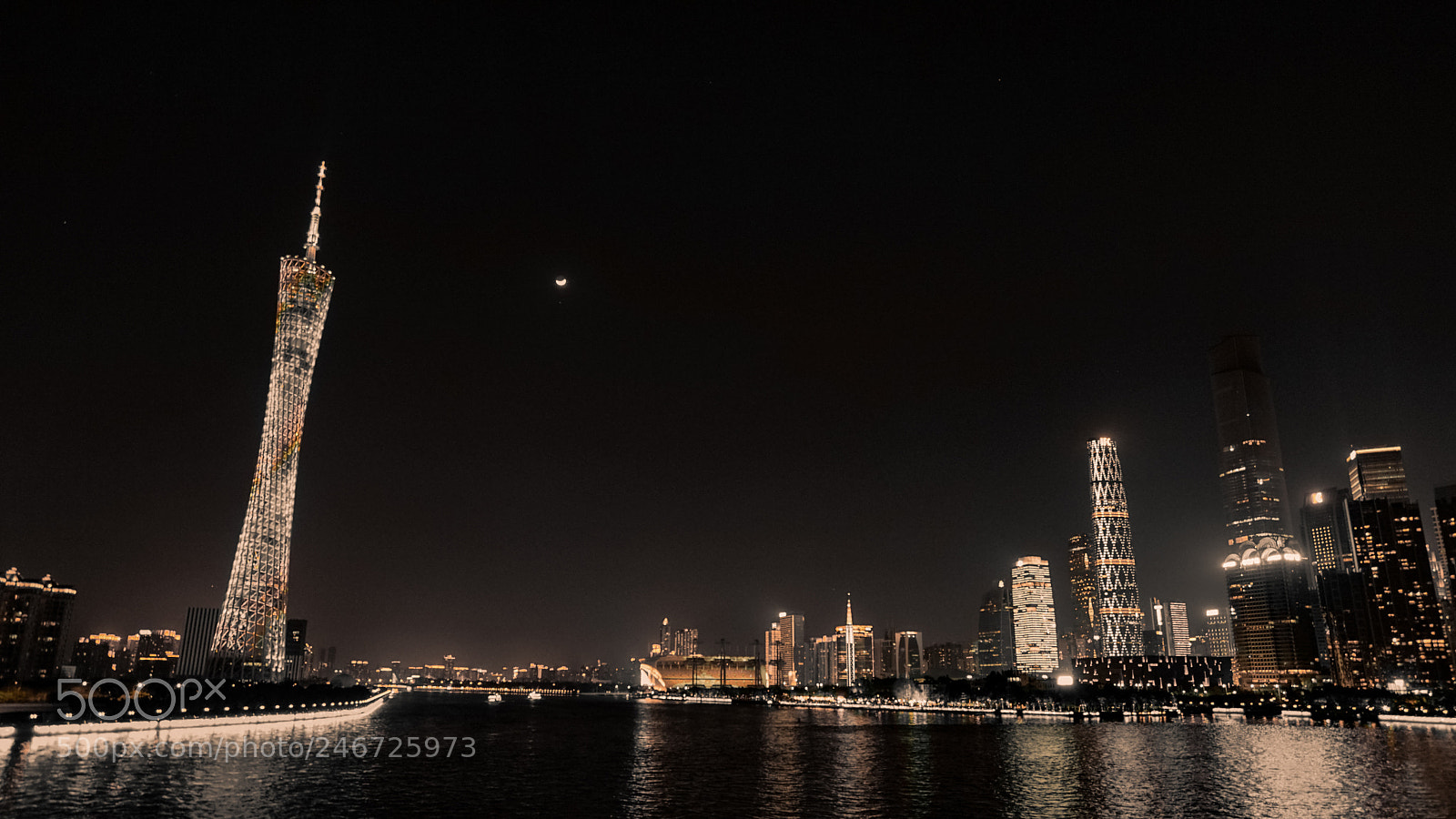 Sony a7 II sample photo. Night in guangzhou 广州夜色 photography
