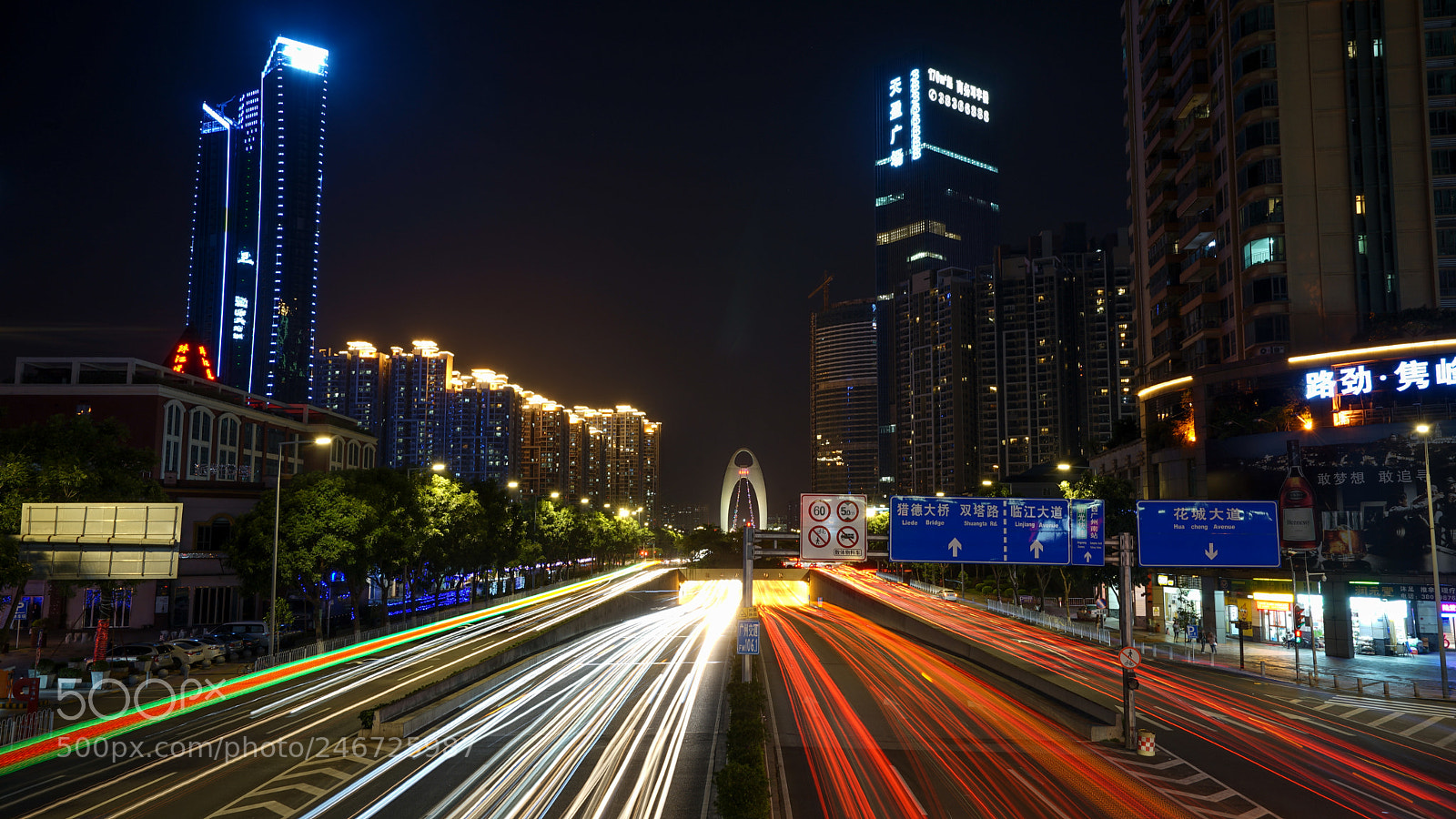 Sony a7 II sample photo. Night in guangzhou 广州夜色 photography