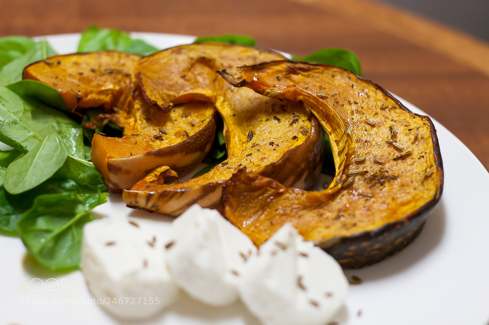 Canon EOS 30D sample photo. Dish pumpkin with spinach photography