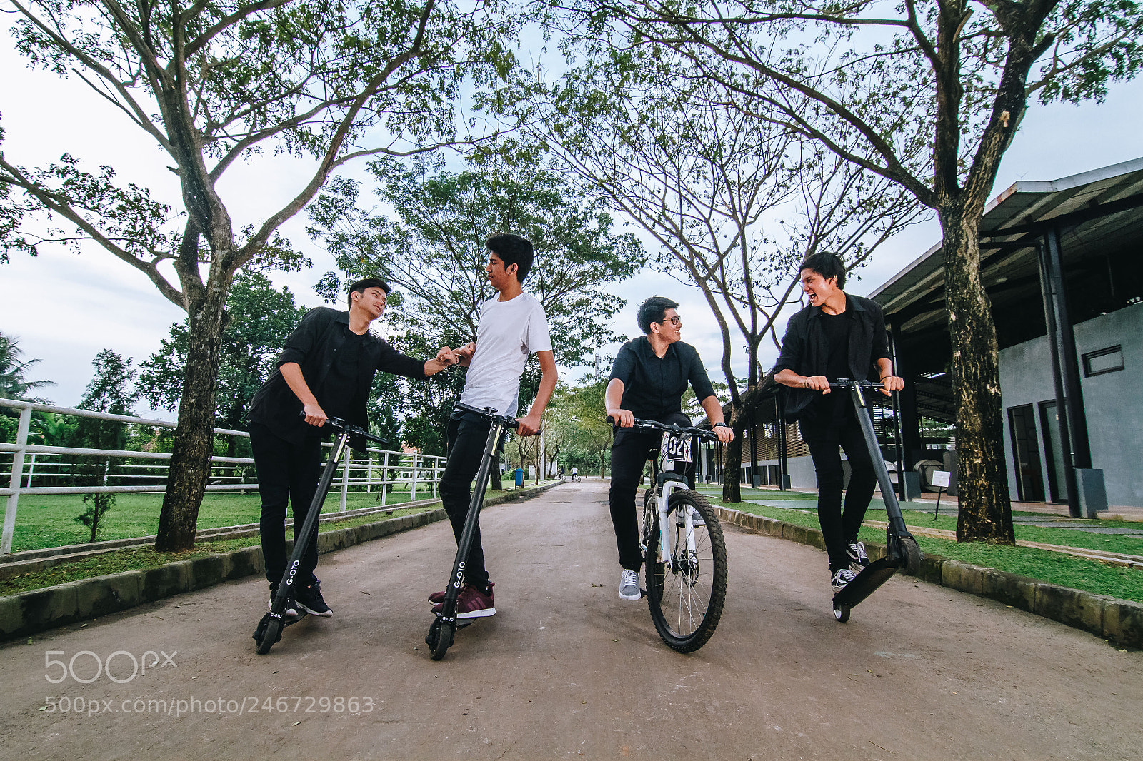 Canon EOS 7D sample photo. Img photography