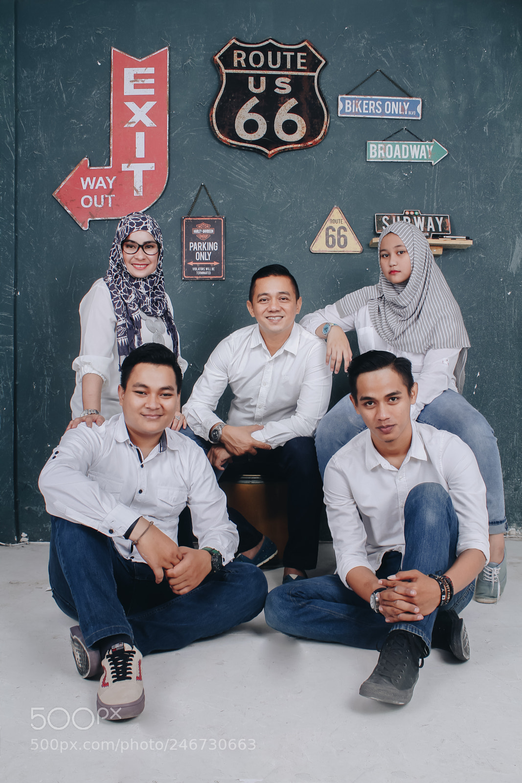 Canon EOS 7D sample photo. Group photography